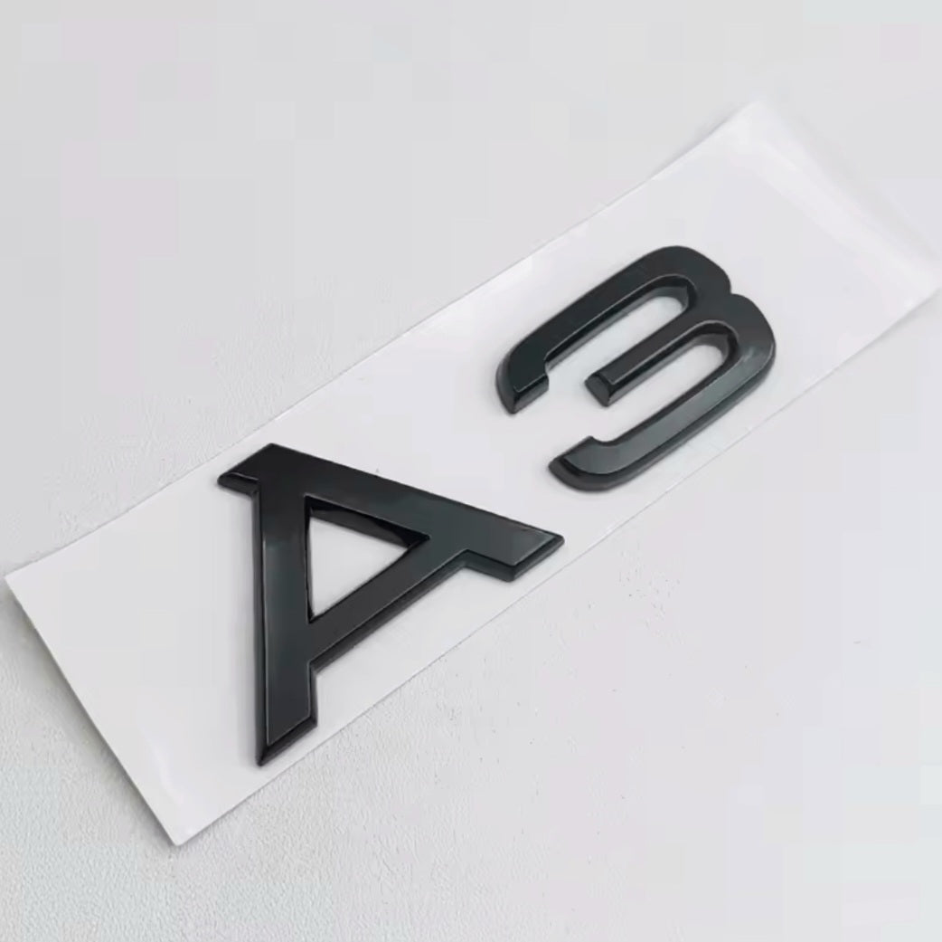 KIT completo LOGHI AUDI A3 - Nero lucido - Fregi anteriore posteriore targhetta A3