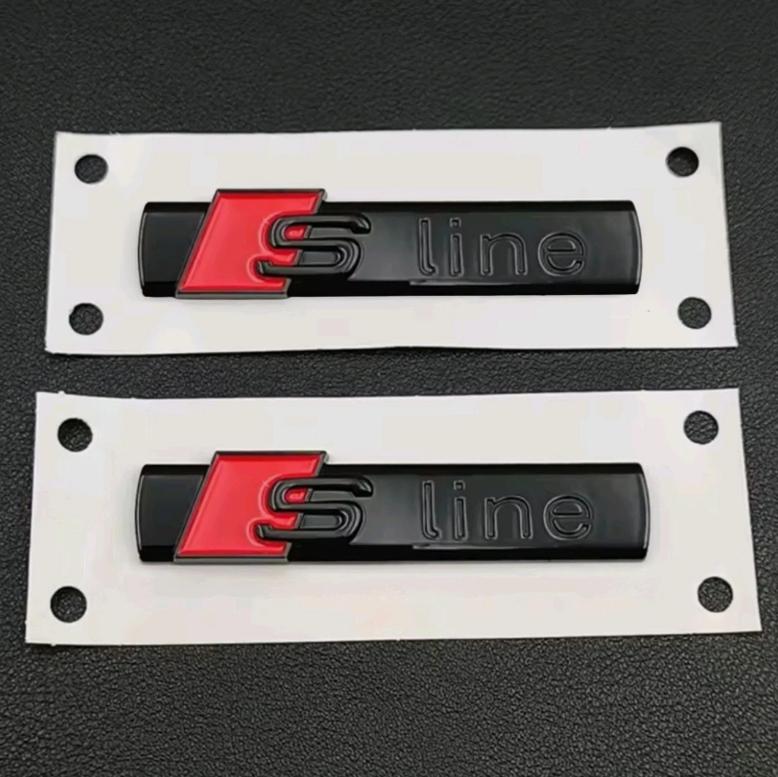 KIT completo LOGHI AUDI A1 - Nero lucido - Fregi anteriore posteriore targhetta A1